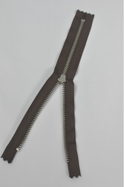 ZIP054  2號拉鏈   密尾拉鏈  銀色拉鏈  金屬密尾拉鏈  不設單獨拉鍊訂購 細節-2